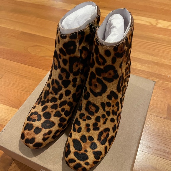 Madewell Jada Boot in Leopard Calf Hair - Picture 5 of 7